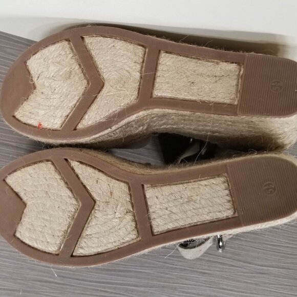 Marc Fisher LTD Lalida Espadrille Wedge Sandals, Tan Suede, Womens Size 5.5 M - Picture 11 of 12